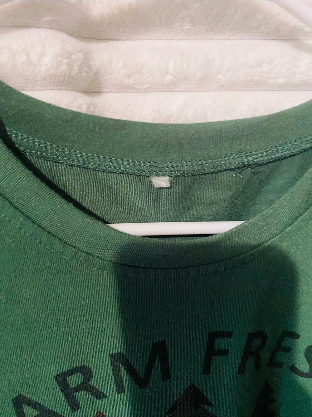 Farm Fresh Christmas Trees Graphic Tee - Green - Picture 3 of 3